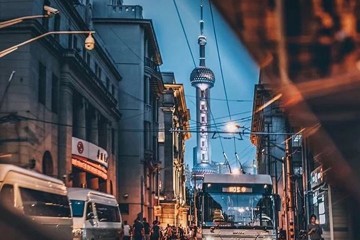 重续点滴美好，“魔都万家商户5折起”热力全开